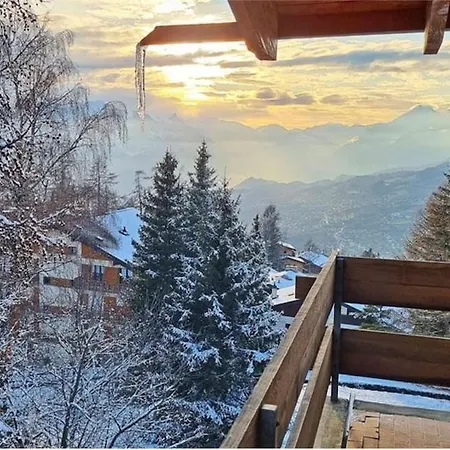 Le Balcon Des Alpes L Modernist L Cosyhome クラン